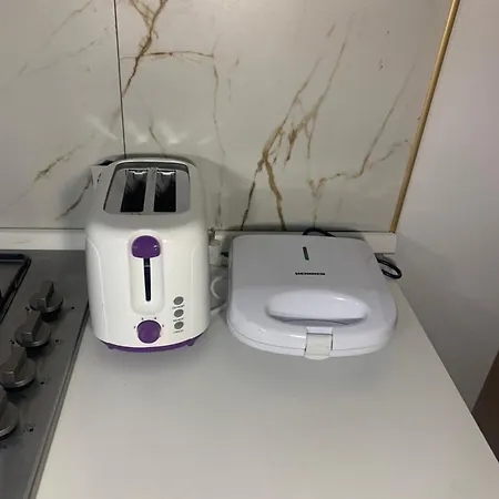 Annabelle Comfort & Luxury Brand New!